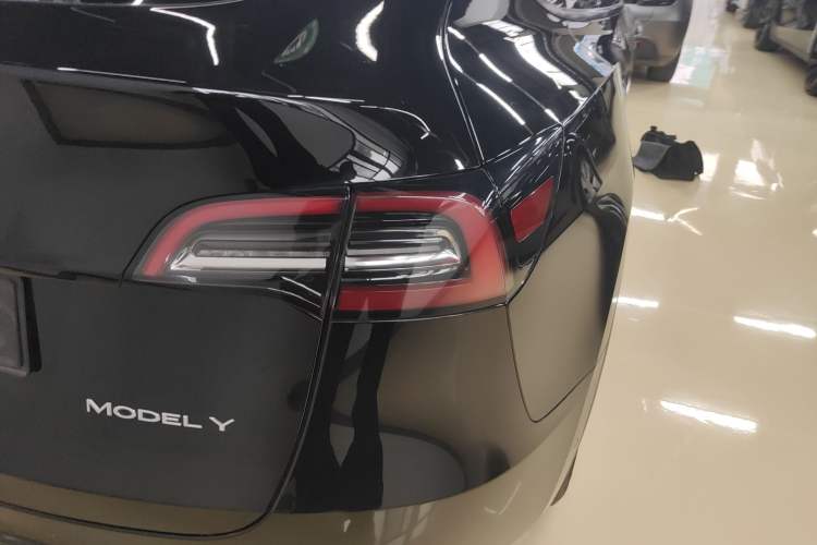 Used Tesla Model Y 2022 Revised Version Long-Range All-Wheel Drive Right Rear Taillight