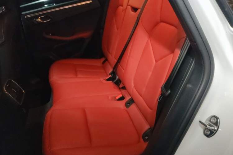 Used Porsche Macan 2018 Macan 2.0T