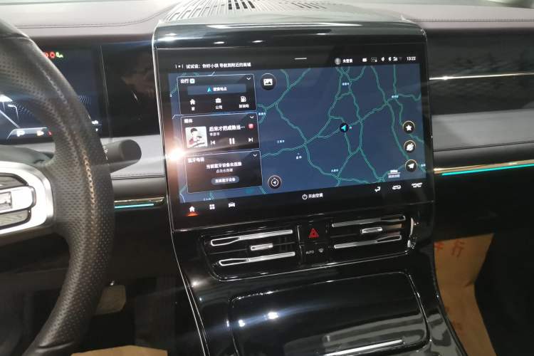 Used GAC Trumpchi M8 2024 Master Series 400T Ultimate Edition Audio And AC Panel