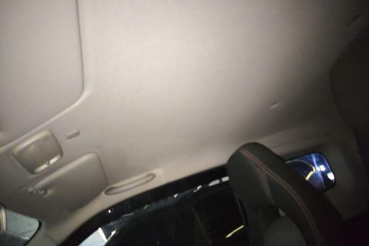 Used Chery QQ Ice Cream 2022 170km Sundae Phosphate Lithium-Ion
