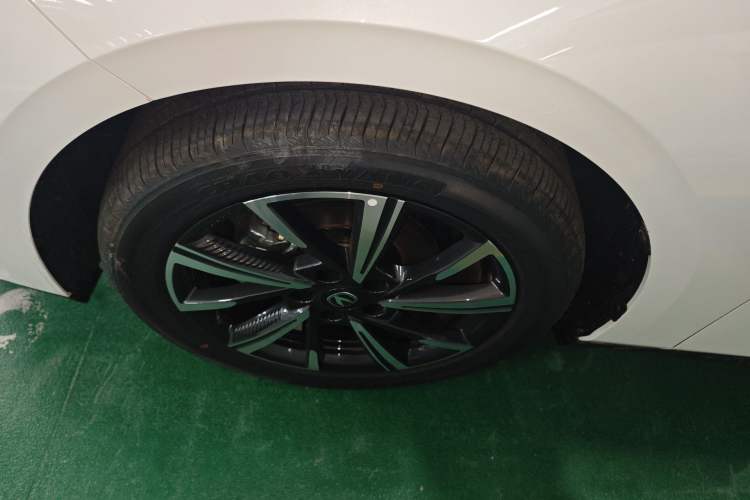 Used CHANGAN Eado 2025 Blue Whale 1.5T 500Bar Prestige Model
