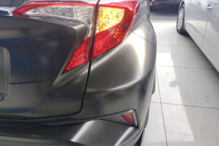 Used Toyota C-HR 2020 2.0L Leading Edition
