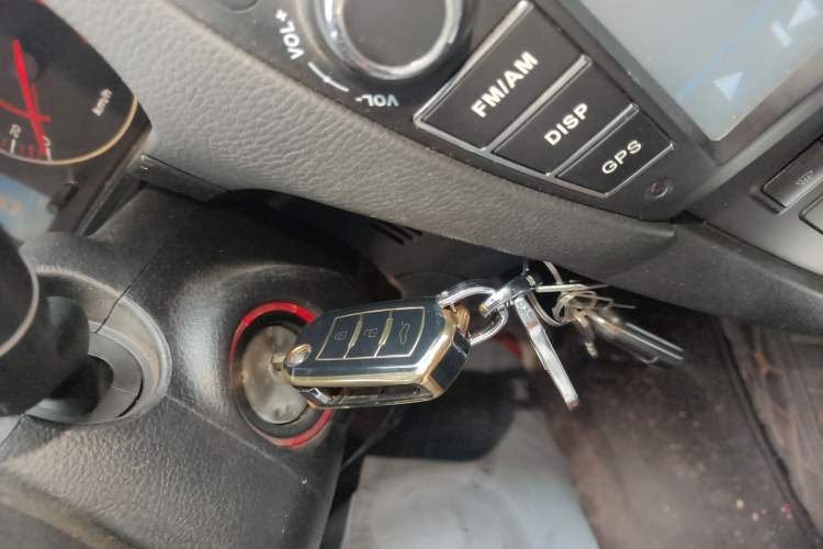 Used GAC Trumpchi GA5 2013 2.0L Automatic Elite Edition