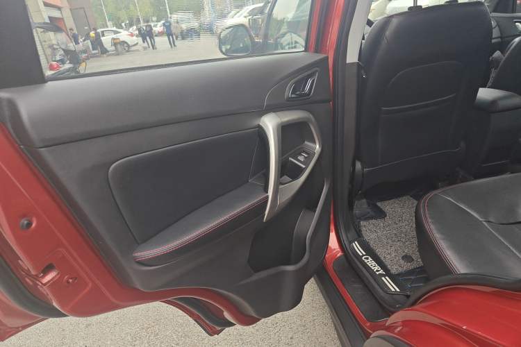 Used Chery Tiggo 5 2015 2.0L CVT Jiayue Edition
