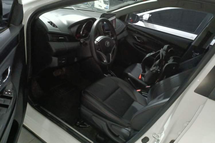 Used Toyota YARiS L Zhi Xuan 2022 X-Trail 1.5L CVT Luxury PLUS Edition
