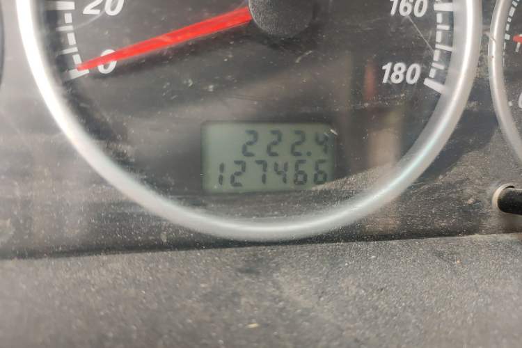 Used Foton Scenic 2014 2.0L Express Standard Long-Wheelbase Low-Roof Version 491EQ4A
