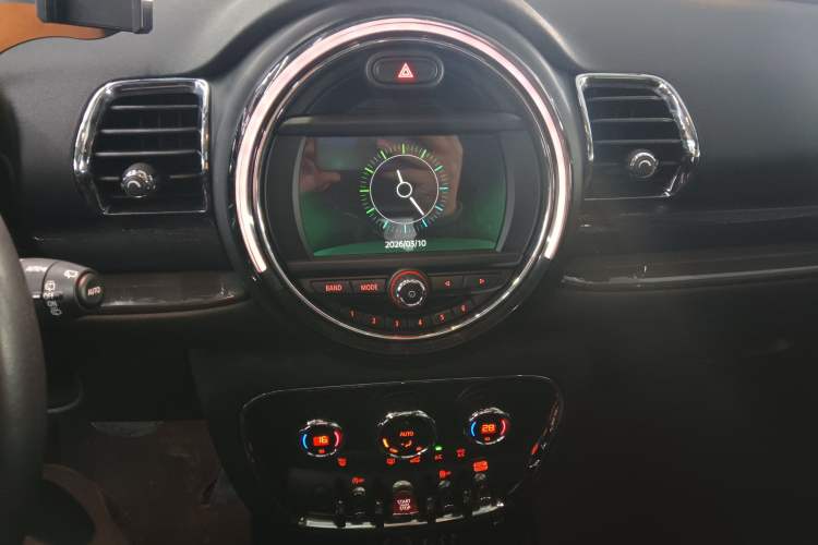 Used MINI Clubman 2016 Revised Version 1.5T COOPER Connoisseur Edition