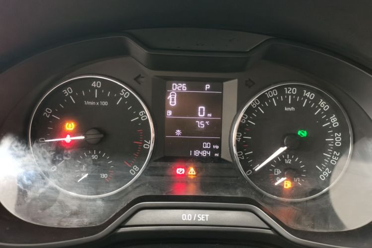 Used Skoda Octavia 2015 1.6L Automatic Yijie Edition
