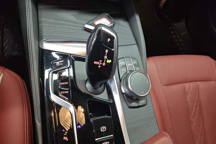 Used BMW 5 Series 2023 530Li Leading Model M Sport Package