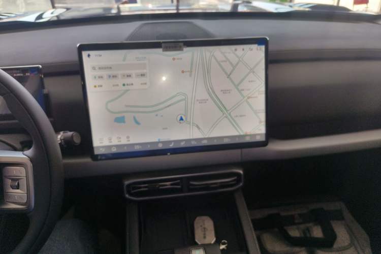 Used Formula Leopard Titanium 3 2025 501 km Range Rear-Wheel Drive Intelligent Driving Max Edition