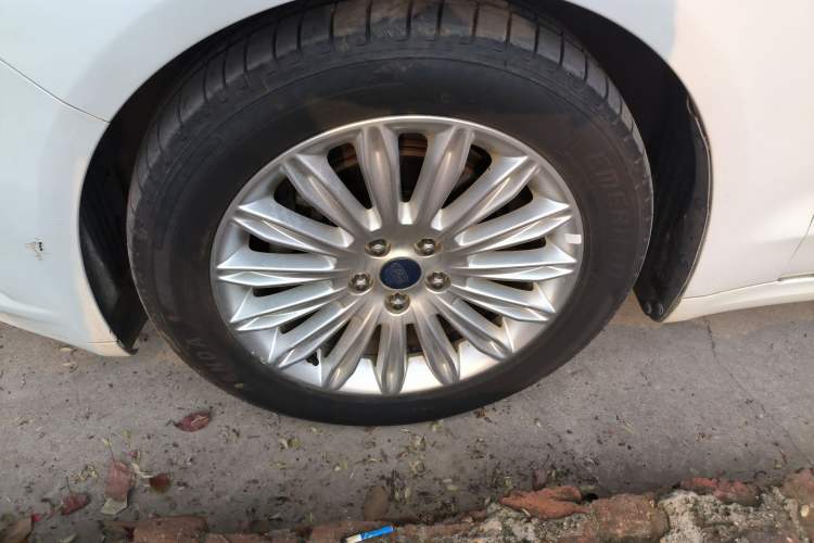 Used Ford Mondeo 2013 2.0L GTDi 200 Luxury Model
