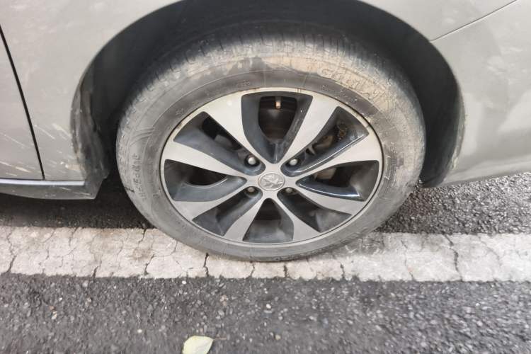 Used Venucia M50V 2017 1.5L XL Manual Comfort Edition
