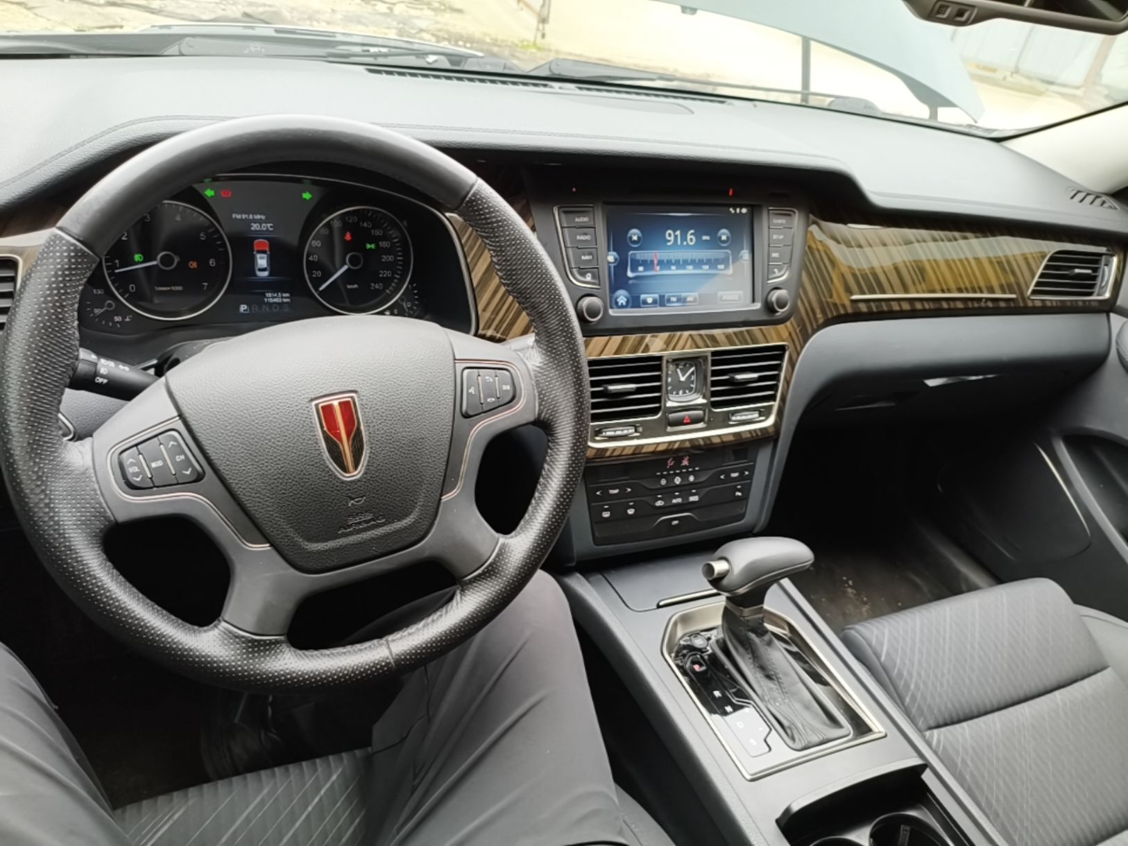 Hongqi H7 2021 1.8T Comfort Edition — снимка 12
