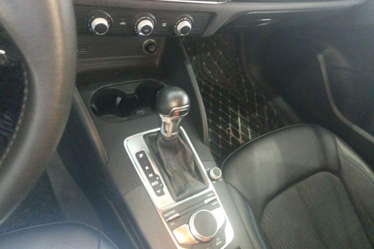 Used Audi A3 2020 Sportback 35 TFSI Fashion Edition China VI Emission Standard