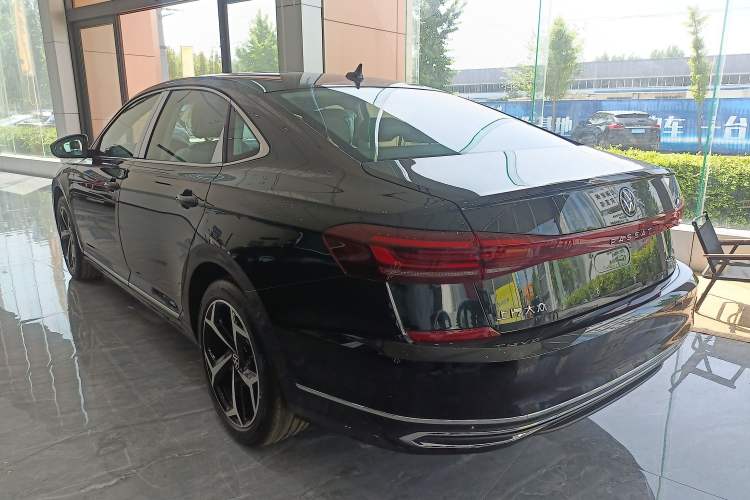 Used Volkswagen Passat 2026 Model, Outstanding 380TSI Xingkong Longteng Edition