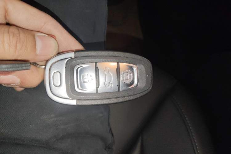 Used Hongqi E-QM5 2023 560km PLUS