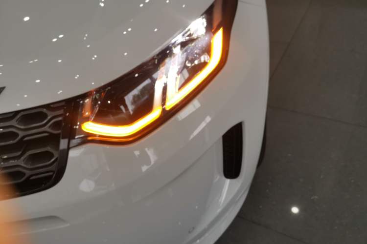 Used Land Rover Discovery Sport 2022 249 PS R-Dynamic S Performance Edition 5 Seats