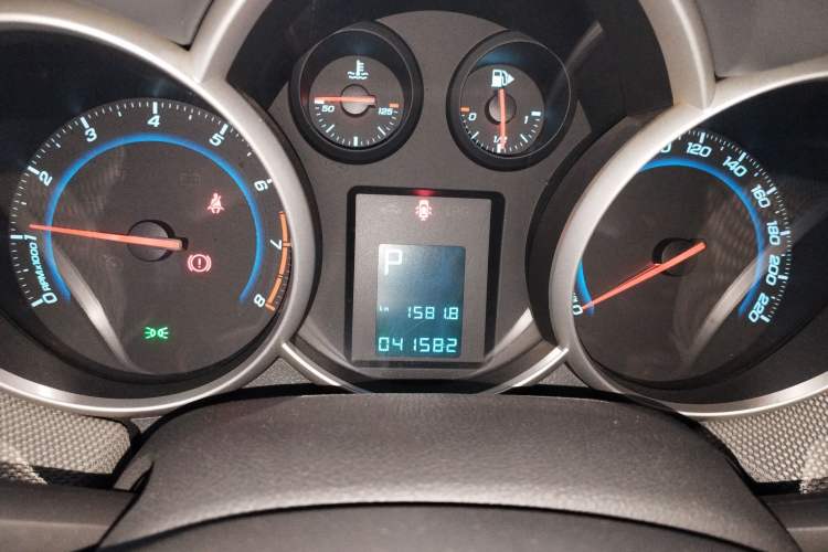 Used Chevrolet Cruze 2013 1.8L SE AT
