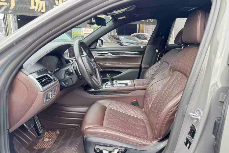 Used BMW 7 Series 2019 Updated 740Li Luxury Version M Sport Package
