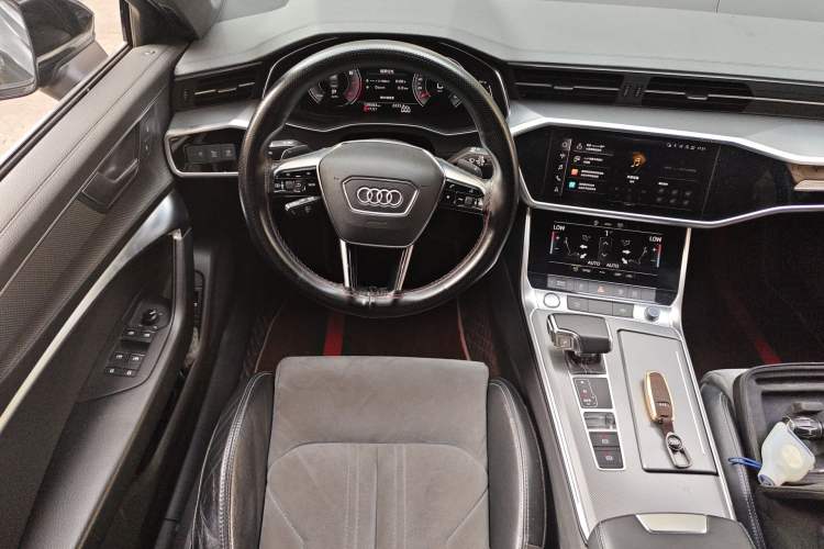 Used Audi A6L 2021 40 TFSI Luxury Dynamic Edition Steering Wheel