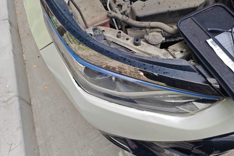 Used Toyota Levin Hybrid E+ 2019 1.8L PH GS E-CVT Elite Edition Right Front Headlight