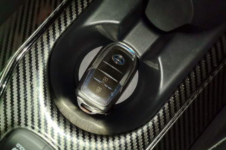 Used Toyota FRONTLANDER 2023 2.0L Smart Electric Hybrid Dual-Engine Luxury Edition