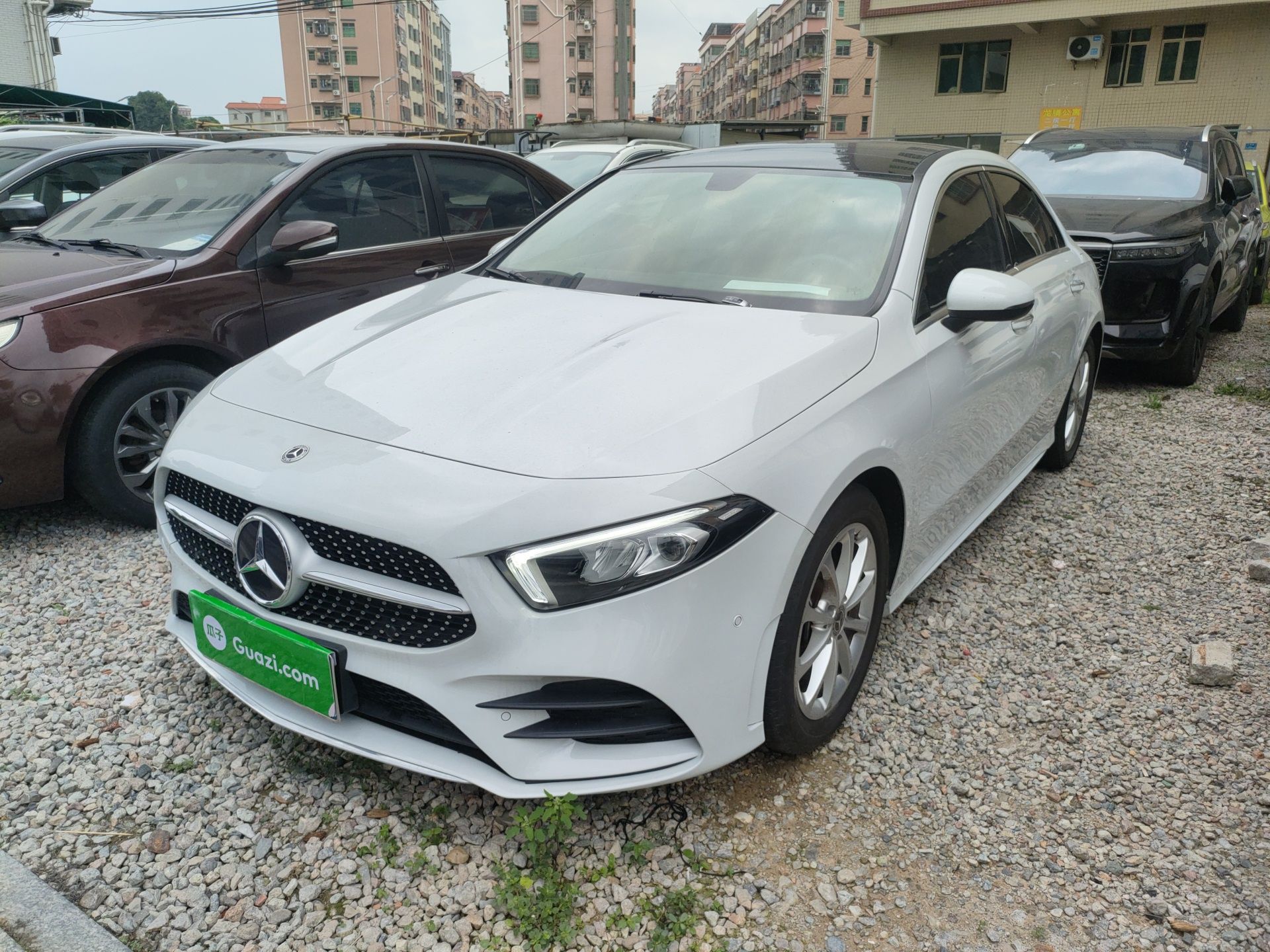 Parte inferior delantera