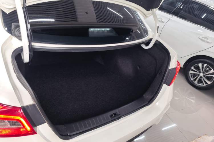 Used Nissan Sylphy 2024 Classic 1.6XE CVT Comfort Edition Trunk