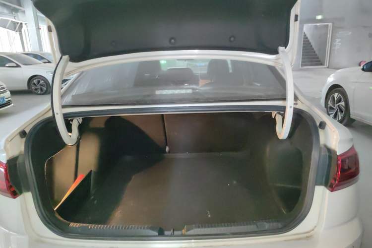 Used Volkswagen Bora 2023 200TSI DSG YueXing PRO Edition
