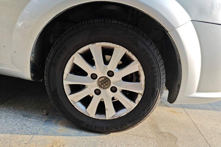 Used Buick Excelle 2011 1.6 LX-MT
