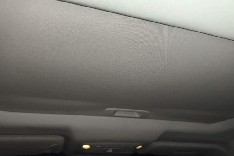 Used Nissan Teana 2013 2.0L XL Comfort Edition Headliner