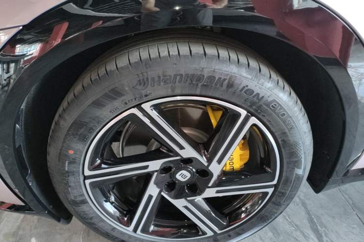 Used Xiaomi Auto YU7 2025 Ultra-Long Range All-Wheel Drive Pro Version