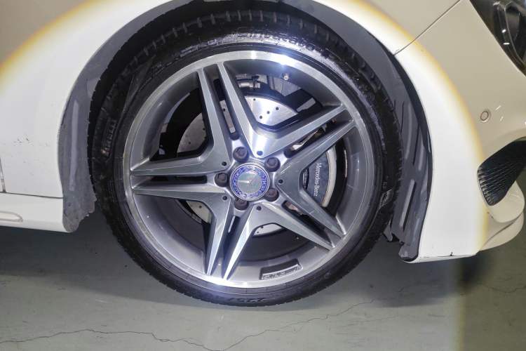 Used Mercedes-Benz CLA 2015 CLA 220 4MATIC
