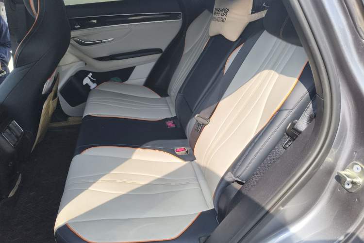 Used BYD Song PLUS New Energy 2021 DM-i 110KM Flagship Model
