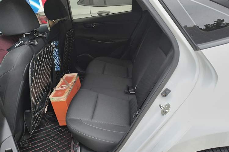 Used Hyundai Celesta 2018 1.6L Automatic GL Enjoyment Edition China VI compliant