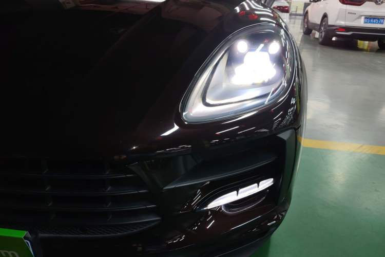 Used Porsche Macan 2018 Macan 2.0T
