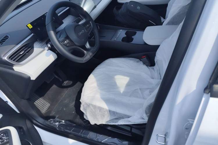 Used BYD Seal 05 DM-i 2026 DM-i 128KM Luxury Edition Left Front Seat