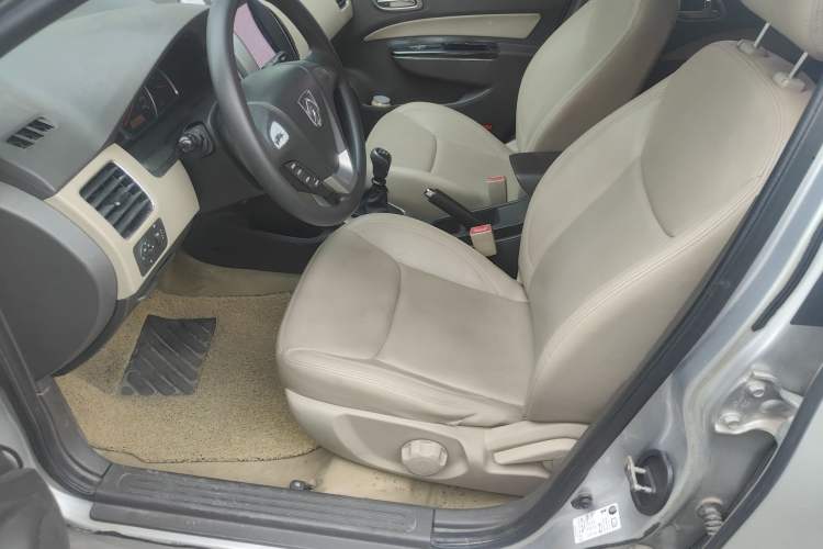 Used Baojun 630 2012 1.5L DVVT Manual Elite Model
