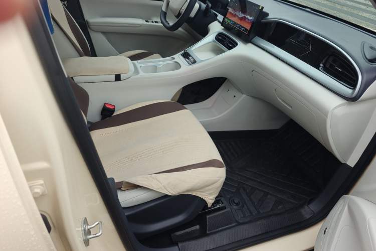 Used Geely Galaxy Geome 2025 310km Youth Edition
