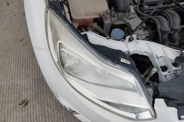 Used Ford Focus 2012 Sedan 1.6L Manual Fashion Edition
