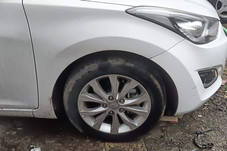 Used Hyundai Elantra (5th Generation / Langdong) 2016 1.6L Manual Luxury Model
