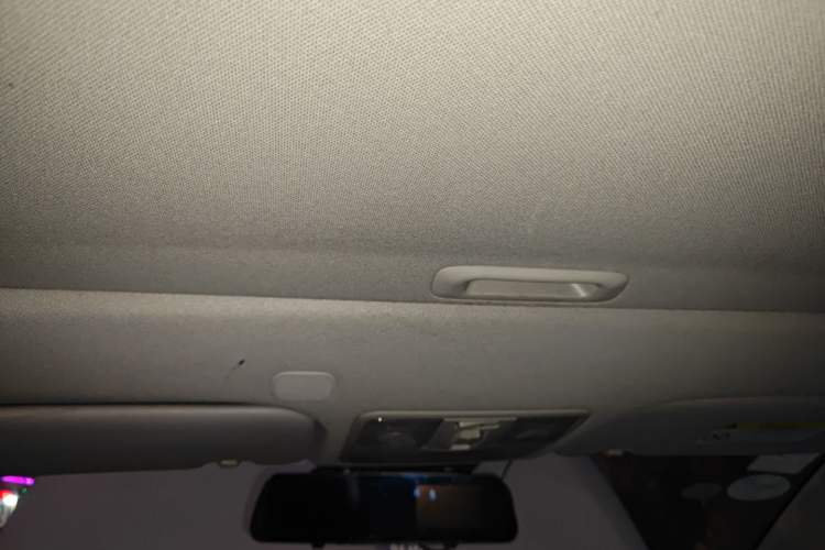 Used Kia KX Cross 2017 1.4L AT GLS
