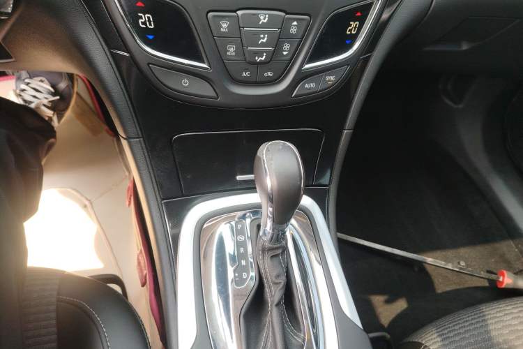 Used Buick Regal 2015 1.6T Leading Technology Model