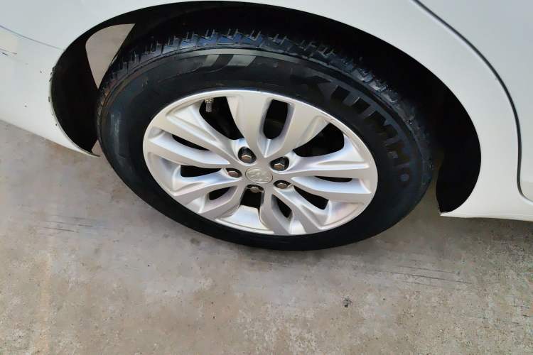 Used Buick GT 2021 Revised Version Flagship 1.5L Automatic Elite Edition Exterior 5