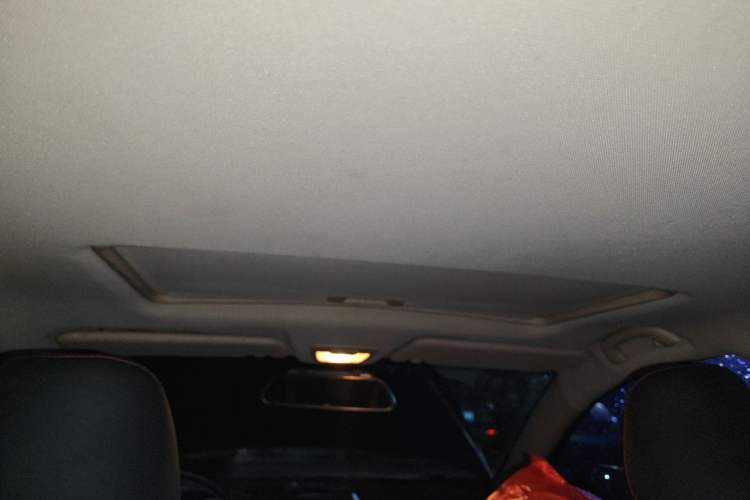 Used Baojun 560 2016 1.8L Manual Luxury Edition
