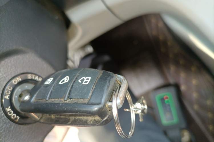 Used JAC Refine M3 2019 IKEA Edition 1.8L Luxury Model