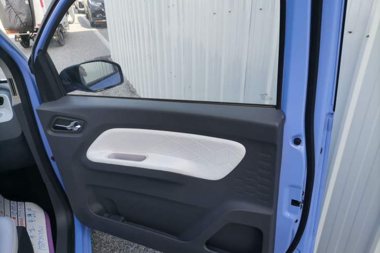 Used Wuling Hongguang MINIEV 2022 Macaron Fashion Edition Lithium-Nickel-Cobalt-Alpha-oxide