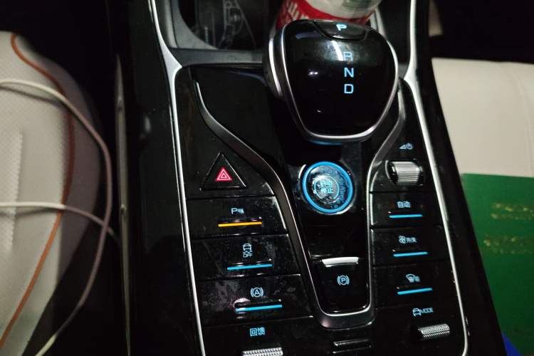 Used BYD Qin PLUS 2024 Honor Edition EV 420KM Leading Model
