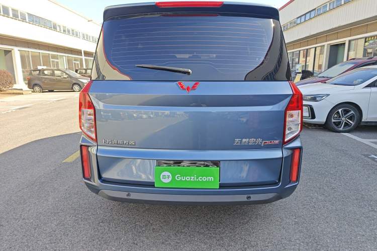 Used Wuling Hongguang PLUS 2019 1.5T Manual Luxury 7-Seater

