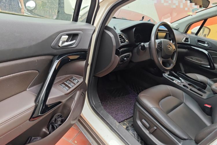 Used GAC Trumpchi GS4 2017 235T Automatic Two-Wheel Drive Luxury Smart Connectivity Version Driver Seat